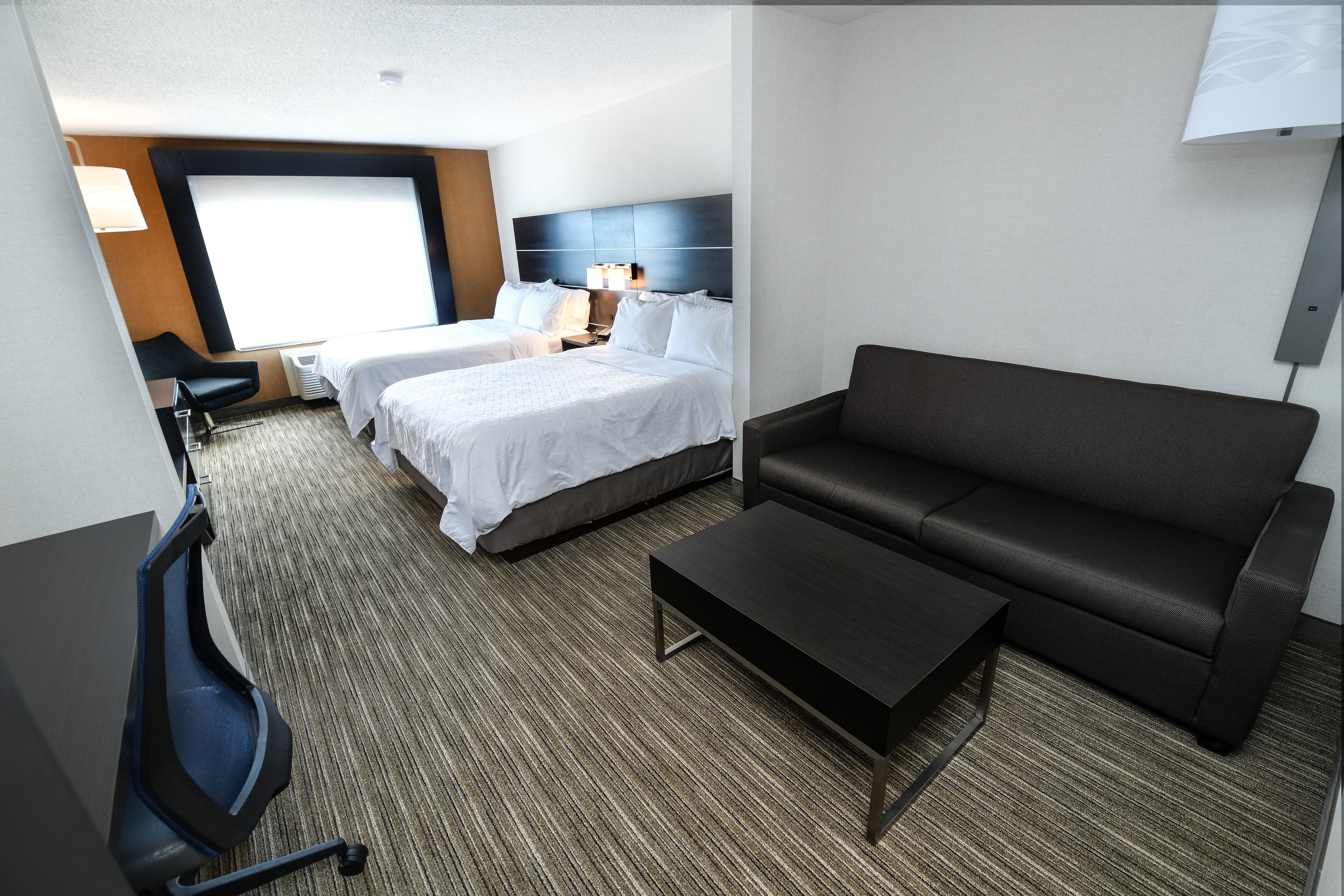 Holiday Express & By Ihg Hotel Grand Forks