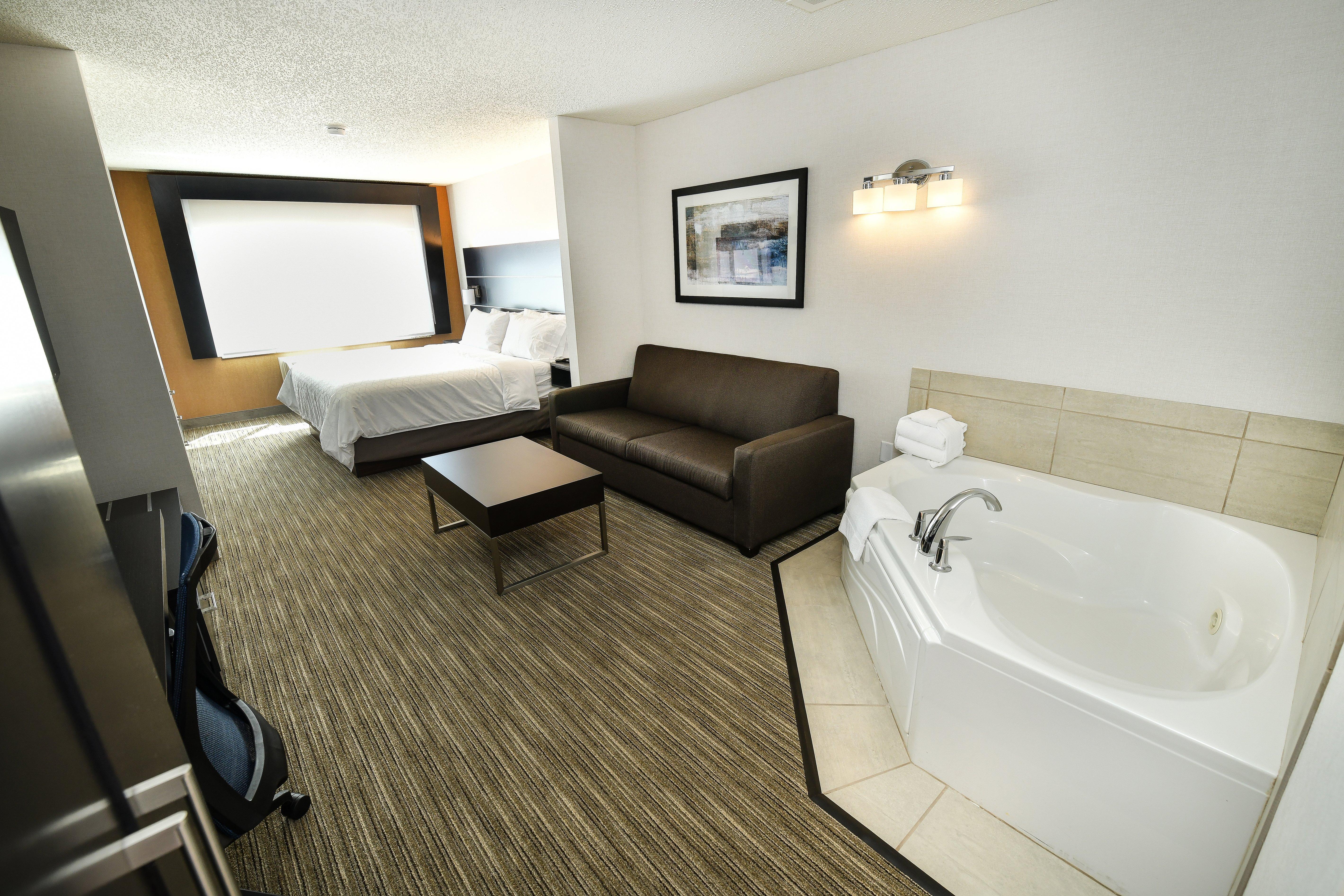 Holiday Express & By Ihg 2* Grand Forks
