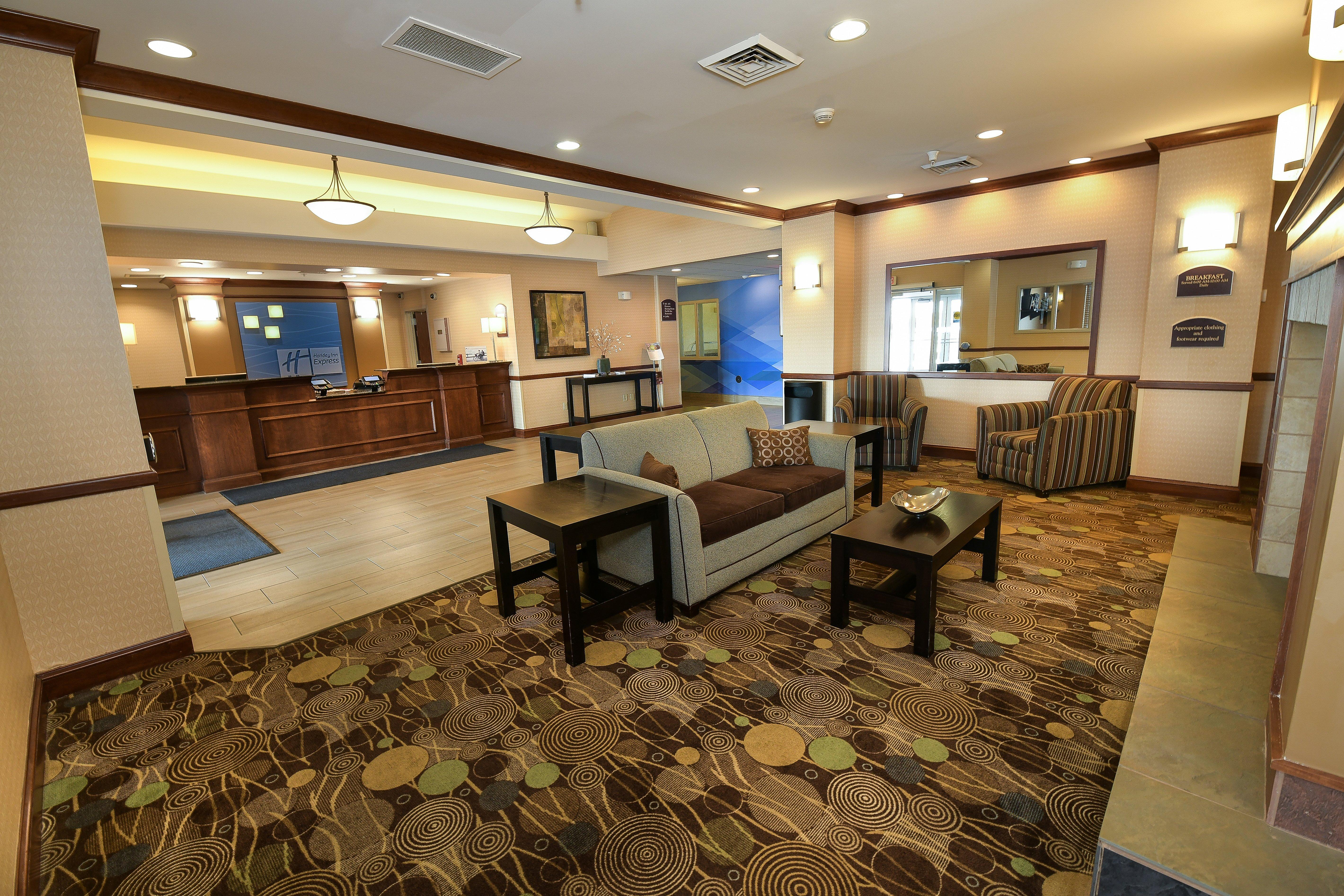 Holiday Express & By Ihg 2* Grand Forks