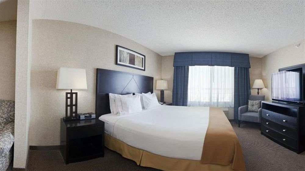 Hotel Express & By Ihg Grand Forks